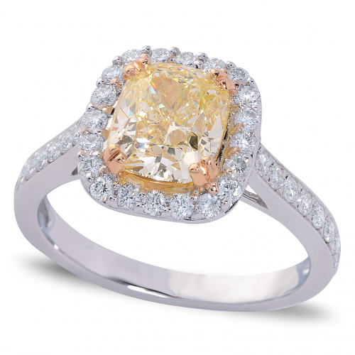2.66Ct Fancy Light Yellow Diamond Ring